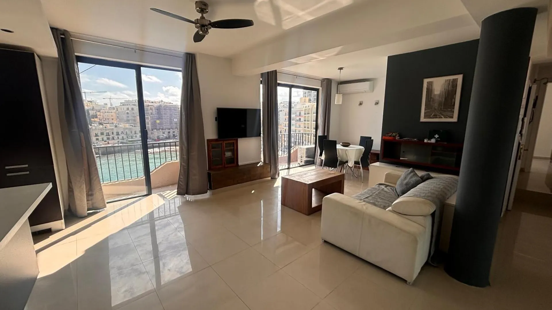 Sea View Flat Apartment Sliema